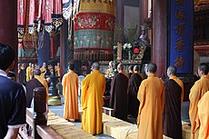 浙江省杭州市での伝統的な仏教儀式