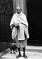 Gandhi outside 10 Downing Street, Nov. 3rd, 1931