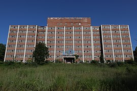 Kings Park Psychiatric Center Building 7 at Nissequogue River State Park in 2021