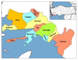 Distriktet Fetiyeh (längst t.h.) i Muğla-provinsen.