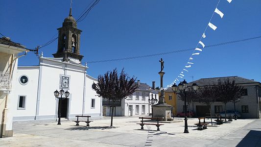 Praza da Igrexa en As Pontes