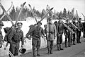 Francouzské a norské jednotky na lyžích, patrně u Narviku