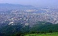 Overlooking Yahatahigashi Ward from the top of Mount Sarakura.