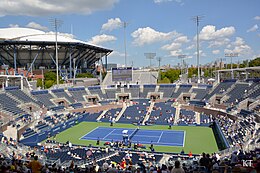 Grandstand Stadium (45896991262).jpg