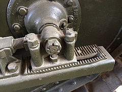 M1917 track tensioning mechanism.jpg