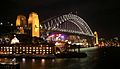 Sydney Harbour Bridge w nocy