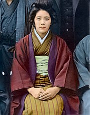 Канэ Танака в 1923 году. Раскрашенное фото
