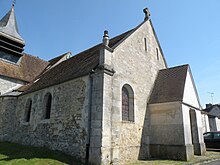 Église Saint-Denis de Neuilly-en-Vexin ext 1.JPG