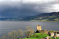 Exemplu de lac tectonic Loch Ness din Scoția, Regatul Unit situat în lungul faliei Great Glenn