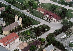 Légi felvétel a Szent István király-templommal