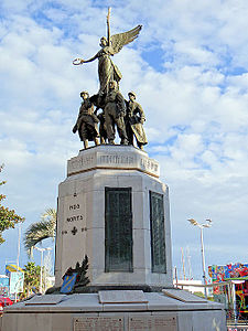 Monument aux morts de Cannes.