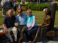 Eric Turkington, Gary Borisy, and Susan Avery 2013.png