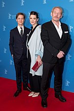 Thumbnail for File:MJK35821 Tom Schilling, Friederike Becht und Ben Becker (Der Gleiche Himmel, Berlinale 2017).jpg