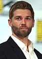 Mike Vogel interpreta Dale "Barbie" Barbara.