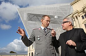 Militärhistorisches Museum in Dresden (6240394505).jpg