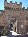 Porte fortifiée de la ville médiévale