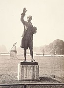 Statue Bailly Paris.jpg