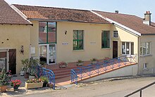 Esley, Mairie-école.jpg