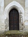 Gotický portál kostola