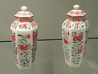 Pair of Hexagonal Vases in Kakiemon style, c. 1752–1755, Gardiner Museum, Toronto