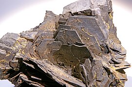 Pyrrhotite (10 × 10 cm). Mine de Santa Eulalia (État de Chihuahua, Mexique).