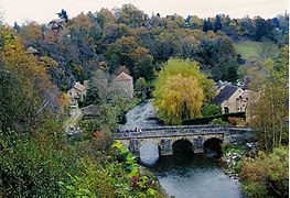 Saint-Céneri-le-Gérei, un des plus beaux villages de France.