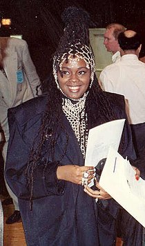 Caron Wheeler bei den Grammy Awards 1990