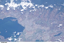 ISS008-E-18050 - View of Venezuela.jpg