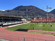 Lo stadio di Cornaredo durante la costruzione del nuovo impianto calcistico. La tribuna Monte Brè è stata abbattuta e sulla pista di atletica sono state montate delle tribune temporanee. (2024)
