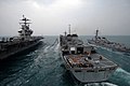 Az USS Harry S. Truman (CVN–75) és a Churchill utánpótlást vételeznek a nyílt tengeren az USNS Arctic (T-AOE 8) ellátóhajóról, a Perzsa-öböl térségében, 2008. január 23.