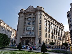 Edificio de la Agencia Estatal de Administración Tributaria, -1943 (Bilbao) Antonio Zobarán Manene