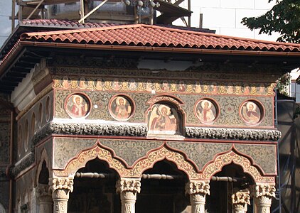 Chiesa della Stavropoleos, portico di ingresso dopo restauri (ottobre 2006)