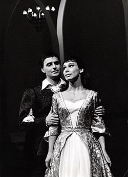 Rune Blomquist och Gurie Nordwall i Romeo och Julia på Helsingborgs stadsteater 1964.