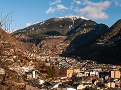 Andorra l Vella-20100128-RM-165853.jpg