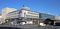 Cliché de mars 2011. Le centre constitue l'angle entre l'Hermannplatz et la rue Hasenheide.