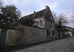 Le Prieuré rue de la pie voleuse.