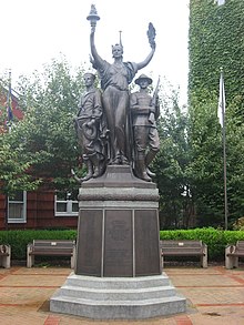 Toronto World War I Monument, comprehensive closeup.jpg