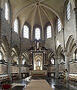 San Quintín en Tournai, elementos góticos bajo estructura románica