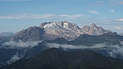 マルモラーダ（Marmolada）遠景（ラガツォイ小屋より）