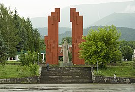 Ստեփան Շահումյանի հուշարձանը Ստեփանավանում