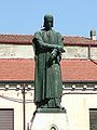 Statue of Dante Alighieri