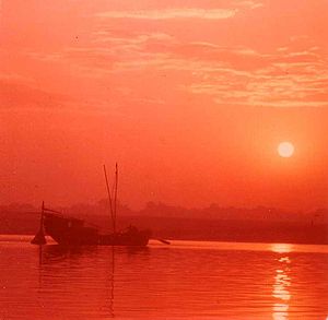 Early morning on the Ganges river