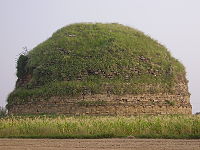 De stoepa van Maniakala, mogelijk de oudste stoepa ter wereld