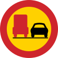 No overtaking by trucks