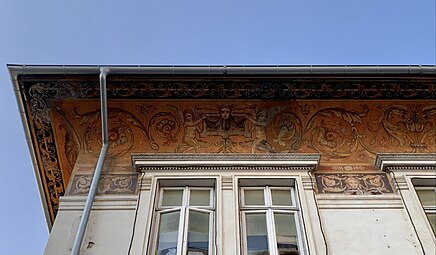 Renaissance Revival grotesque with putti on the Doctor Răuțoiu House (Strada Tache Ionescu no. 29), Bucharest, designed by Gregoire Marc and Ernest Doneaud, c. 1910[16]