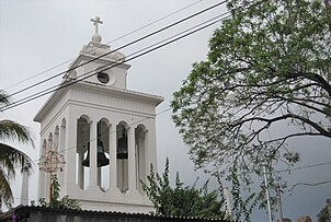 Campanario de la Parroquia de la Asunción.