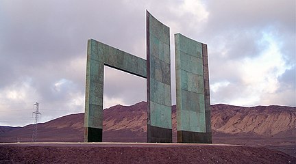 Monumento que marca el trópico de Capricornio al norte de Antofagasta, Chile