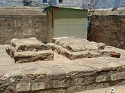 Grob Razie, delhijske sultanke, od leta 1236 do 1240