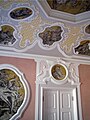 Tiepolorommet er dekorert med små malerier laget av Giovanni Battista Tiepolo