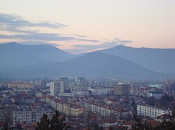 Pohled na město z vrchu Trebjesa